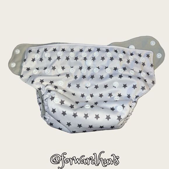 Simple Being  | Star Covered | Cloth Diaper Cover - Picture 4 of 6